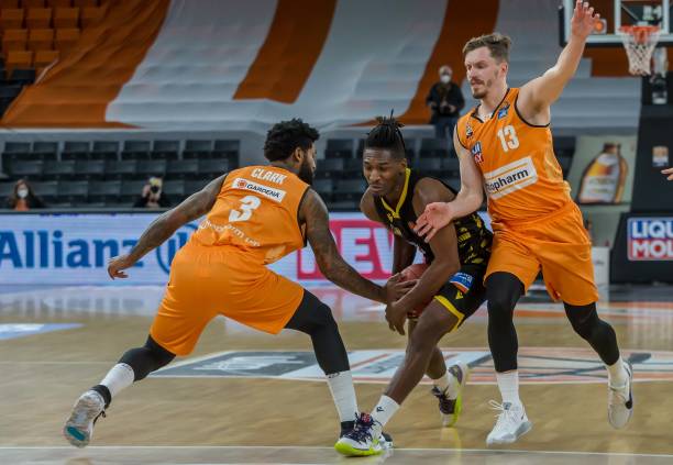 国家队出战 国家队出战