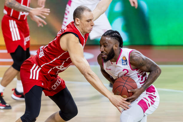 之间达成共 之间达成共