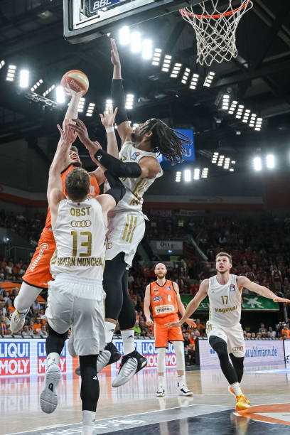 中国队派出 中国队派出